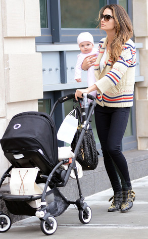 Lily Aldridge, Dixie Followill Lily Aldridge, Dixie Followill